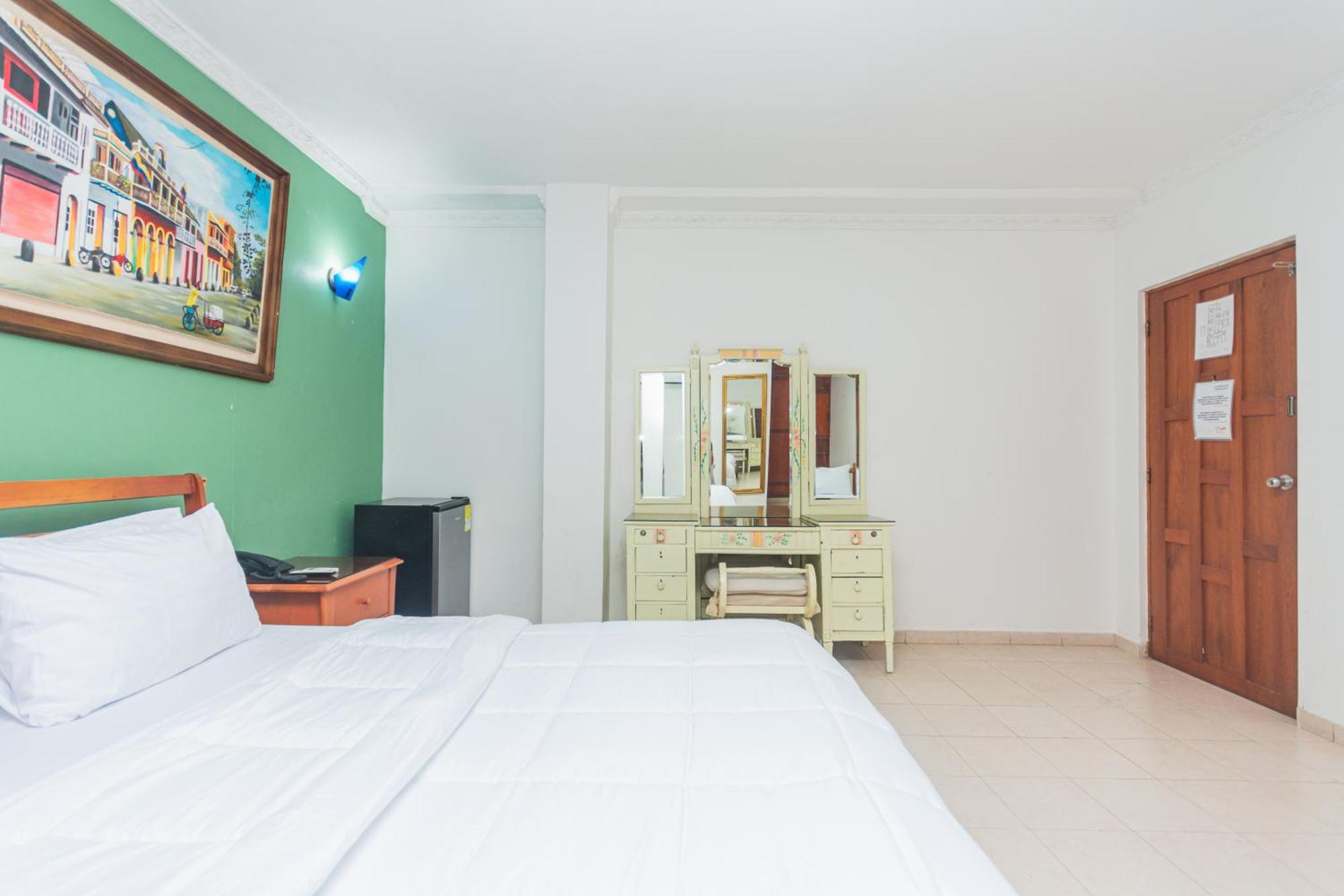 Hotel Baluarte Coast - Cartagena — Photos 2
